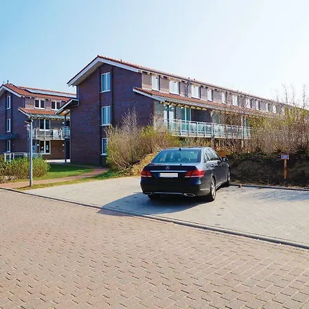 Apartment Apt, 2